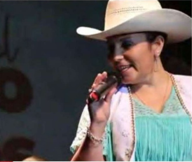 ALEJANDRA CISTERNAS "LA RANCHERITA"